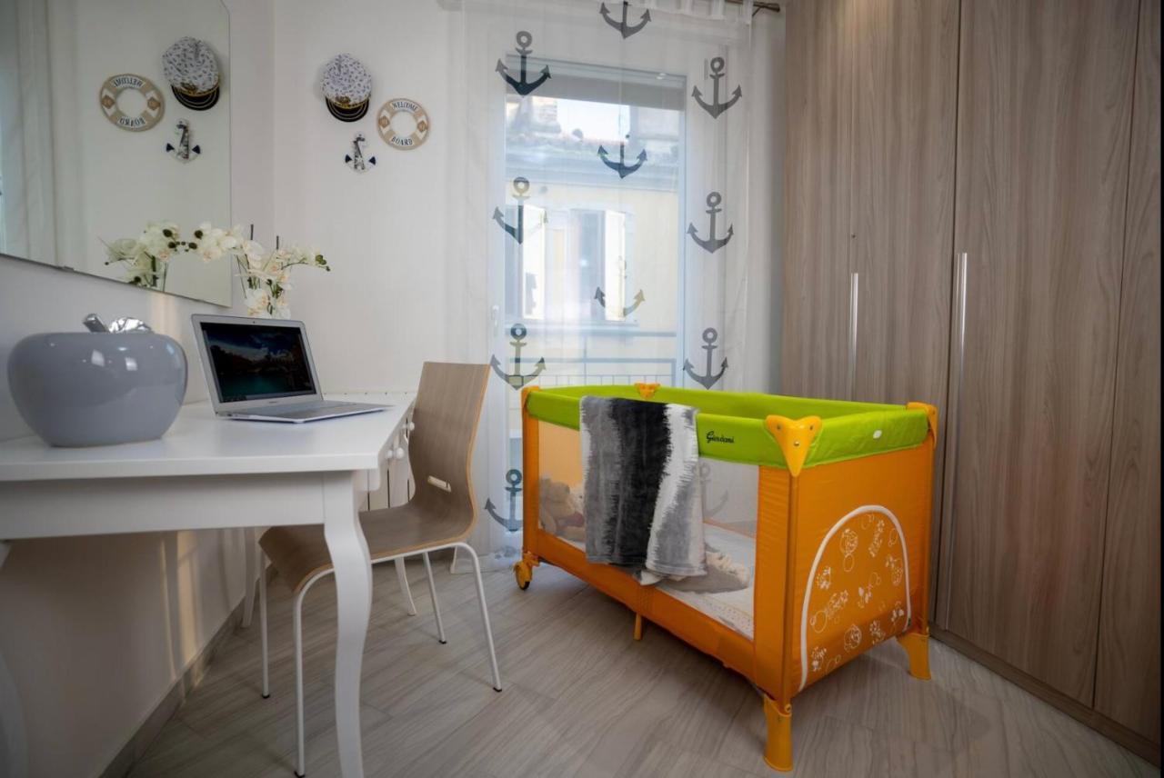 Appartamento 3 Camere Da Letto - Holiday House 2 Benátky Exteriér fotografie