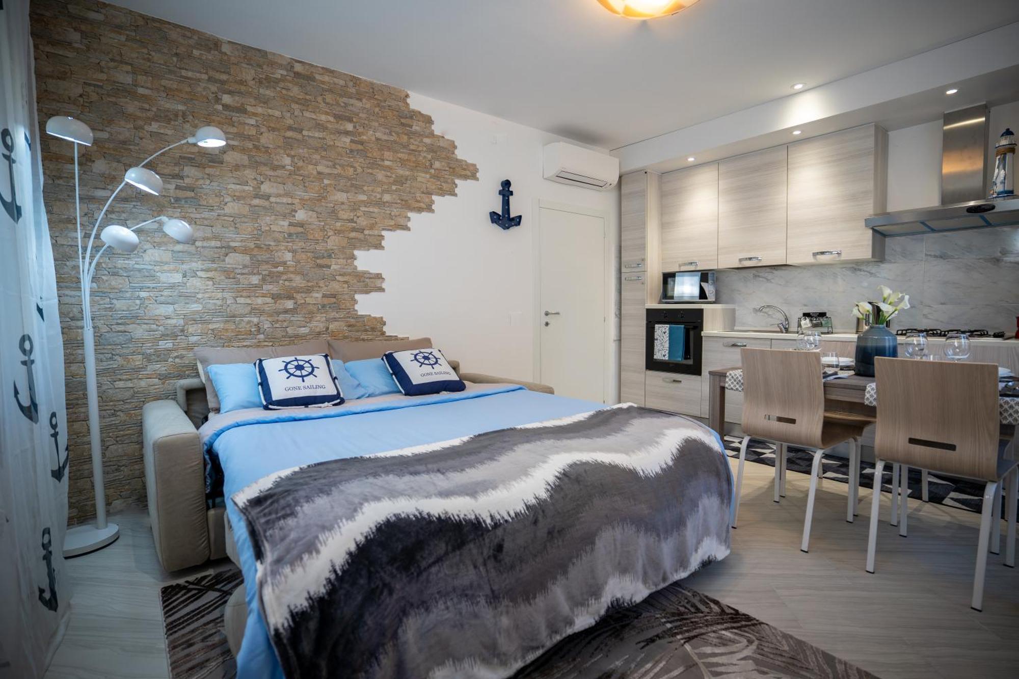 Appartamento 3 Camere Da Letto - Holiday House 2 Benátky Exteriér fotografie